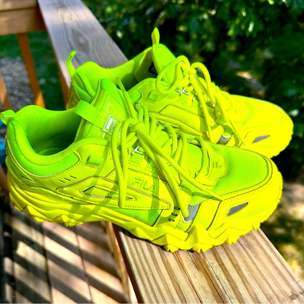 Fila Oakmont TR 5JM01911-700 Womens Yellow Leather Athletic Hiking Shoes